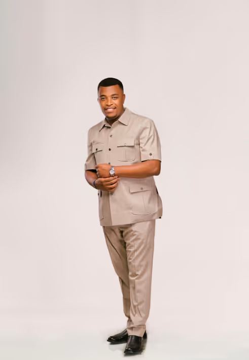 1. Embrace modern tailoring and fabrics