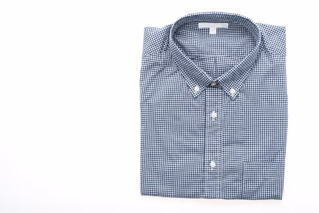 Below, I’ve illustrated these elements to help you visualize the differences that a custom shirt offers compared to a typical store-bought one.