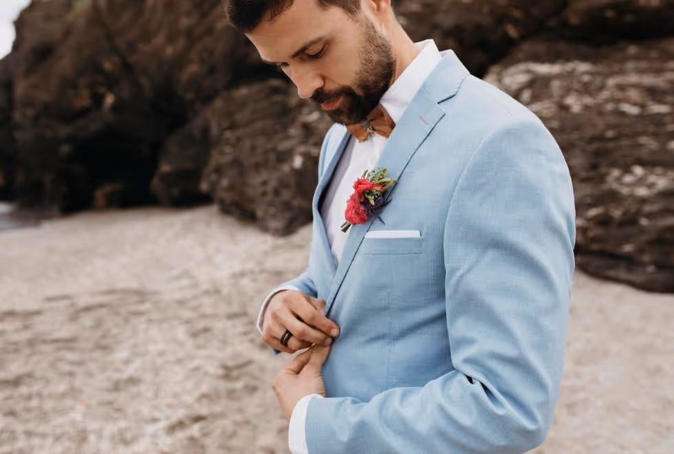 2. Use suits for creative self-expression