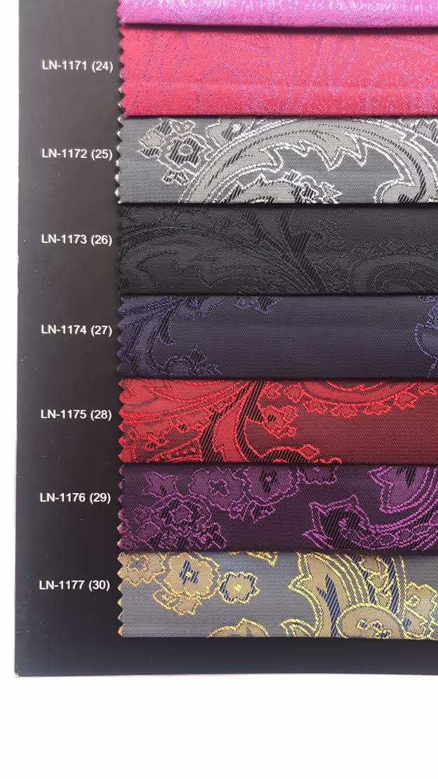 SPECIAL LININGS : Choose from a variety of special lining fabrics to add a unique and stylish element to your suit.