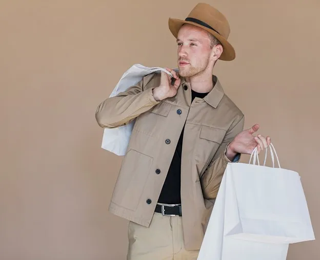 Casual Outings: Safari suits are perfect for casual outings, such as going on a safari, hiking, or exploring a new city.