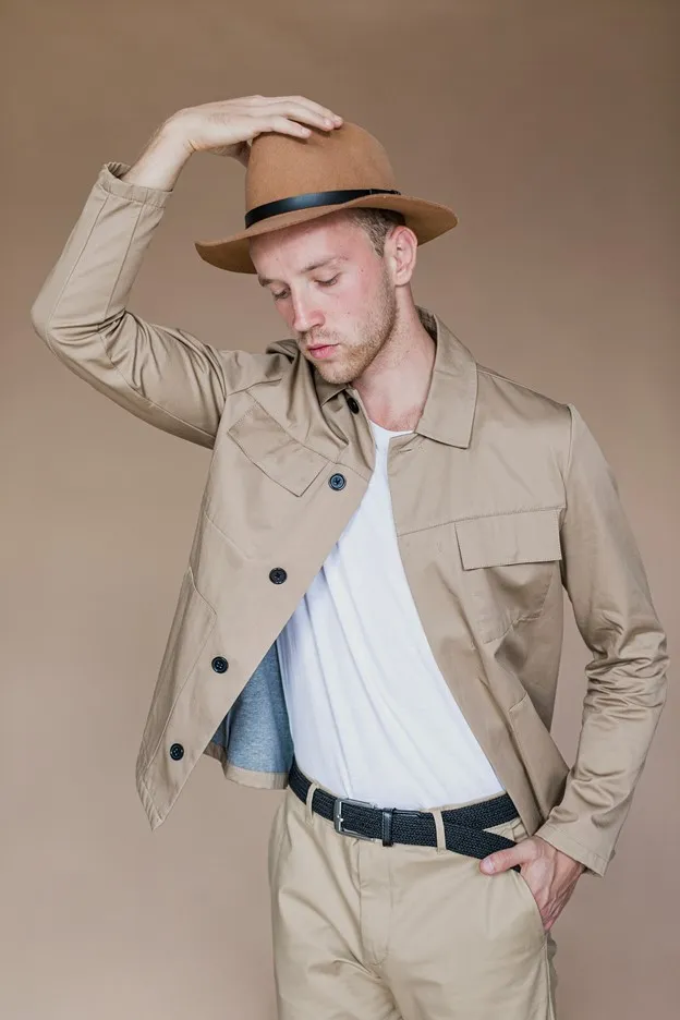 Adventure Safari Suit: Adventure safari suits are designed for outdoor activities and adventures. They are typically made from durable and water-resistant materials, and feature functional details such as multiple pockets, cargo pants, and convertible sleeves. Adventure safari suits are ideal for safaris, hiking, and other outdoor pursuits.