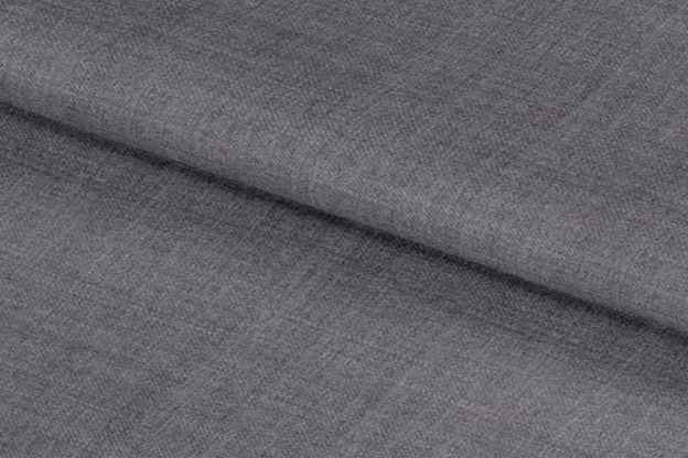 Monochromatic Looks: Dressing in a single color or similar shades can elongate the body visually.
