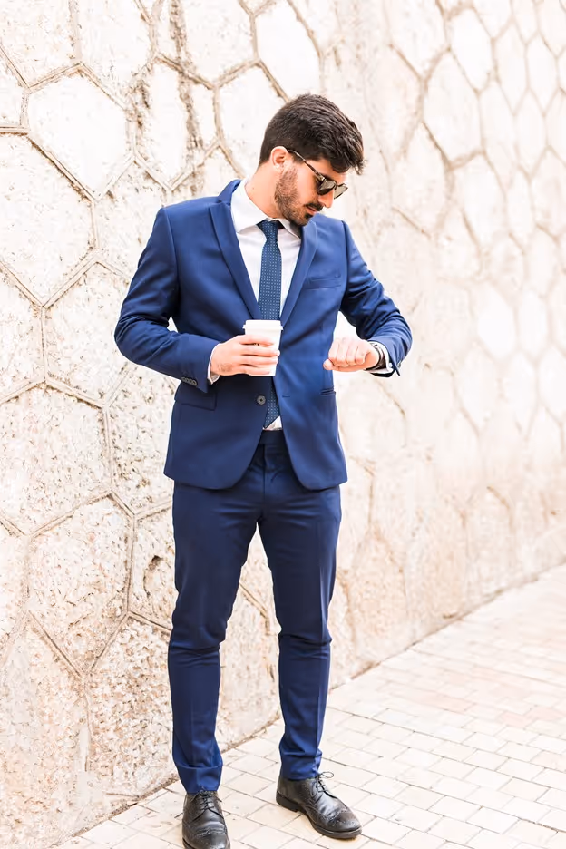 We Ace Tailor have been in custom Tailoring since the past 40 years, serving  innumerable clients with various figures and hence understand their body structures while customising their Suits, Shirts, trousers or Sports Jackets. 